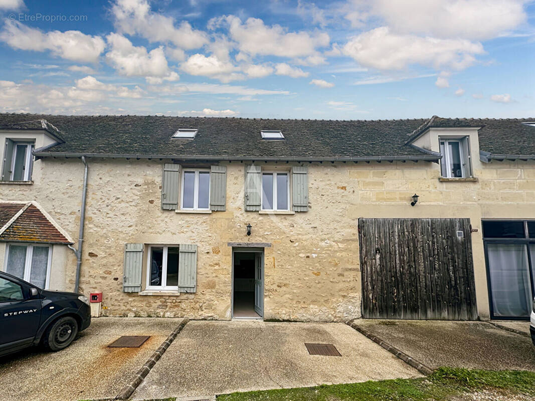 Maison à MARINES