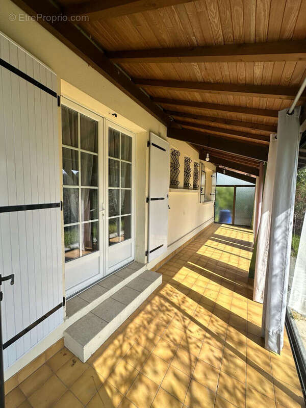 Maison à SAINT-LAURENT-MEDOC