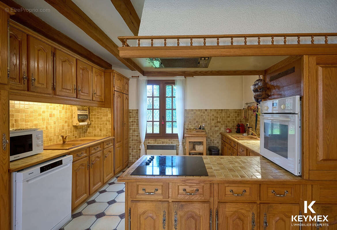 Maison à ENNERY