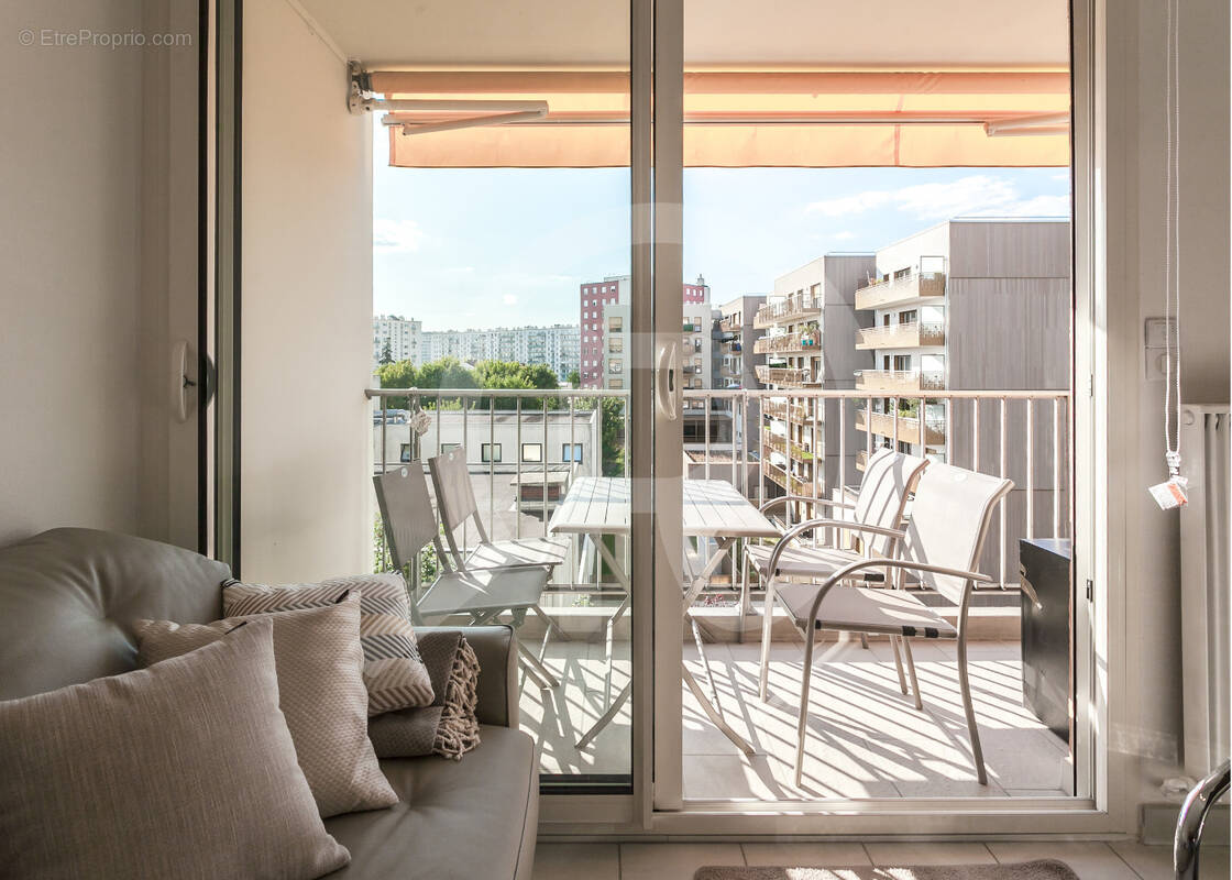 Appartement à BAGNEUX