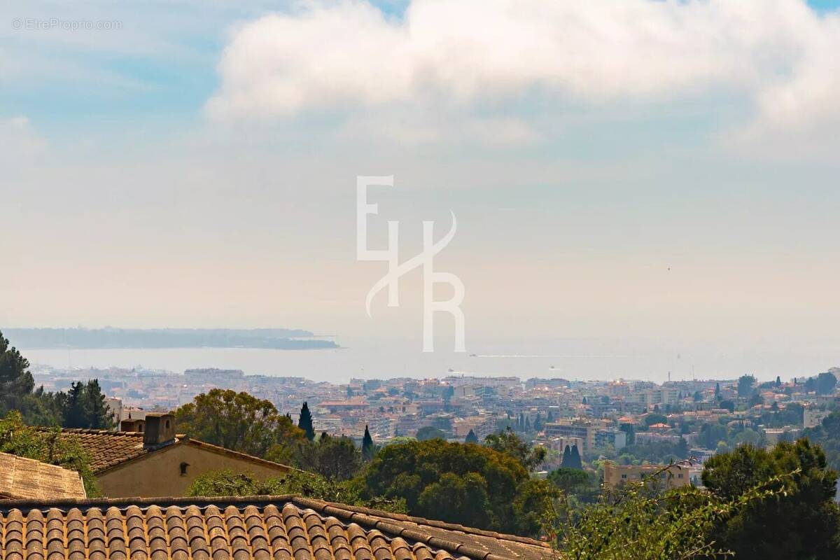 Maison à CANNES