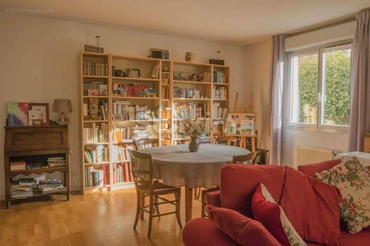Appartement à VILLEFRANCHE-SUR-SAONE