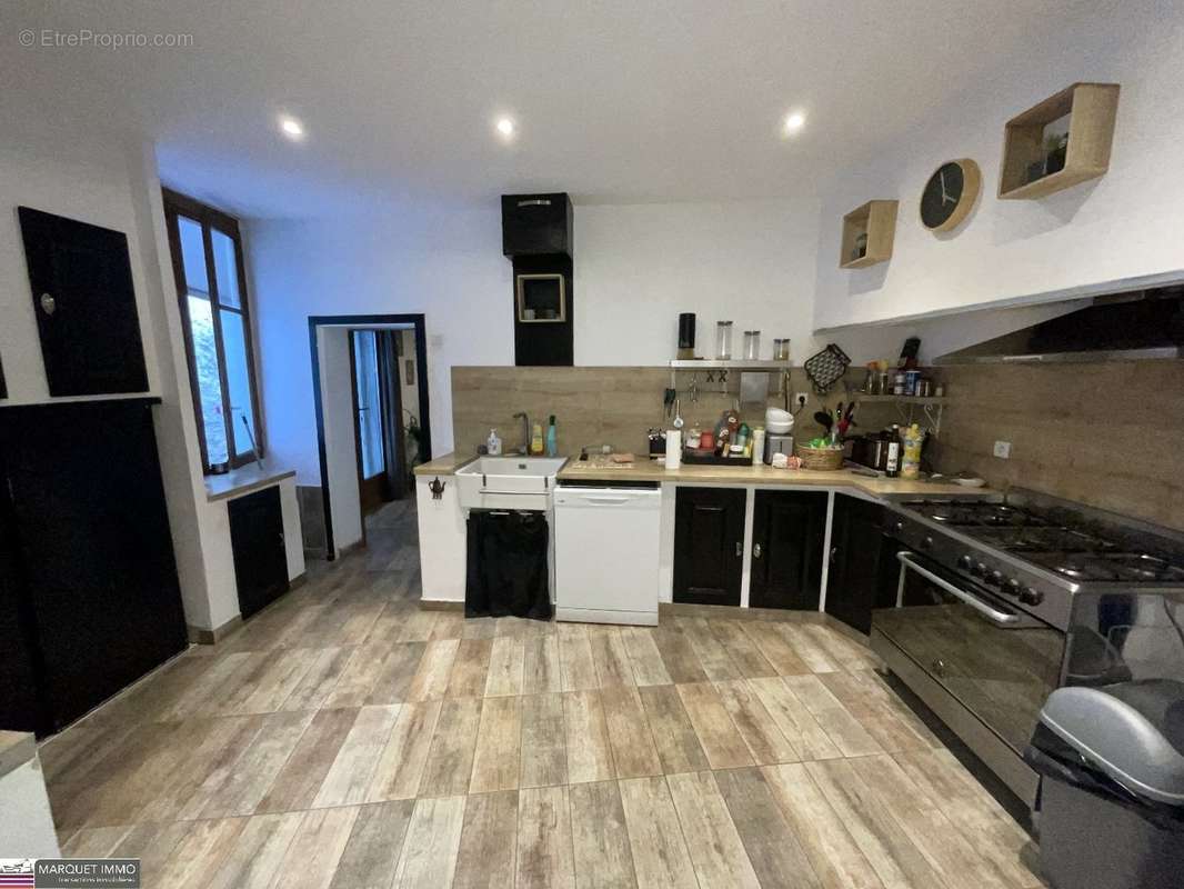Maison à VILLENEUVE-LES-BEZIERS