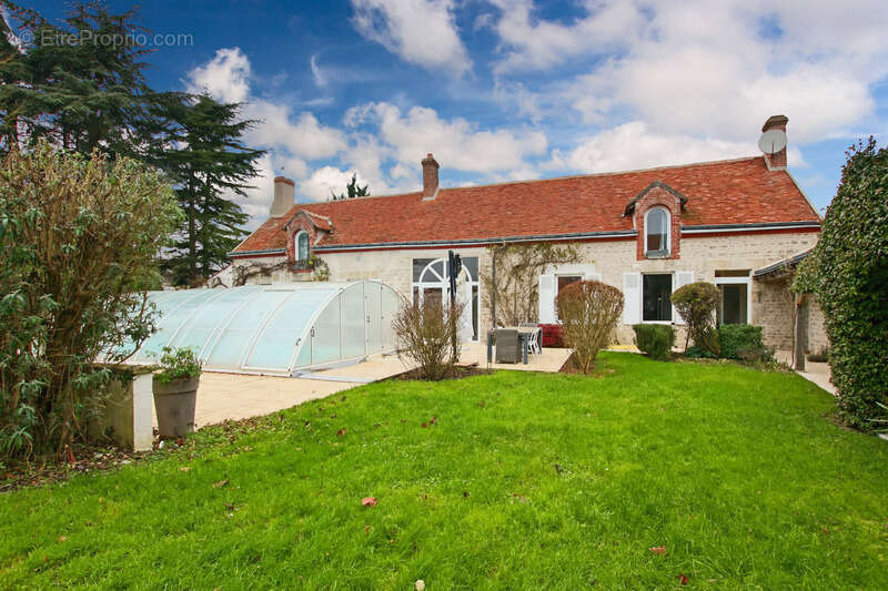 Maison à COURCY-AUX-LOGES