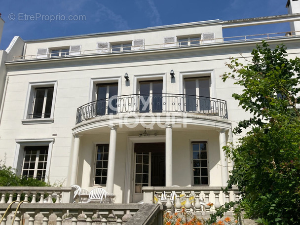 Maison à ENGHIEN-LES-BAINS