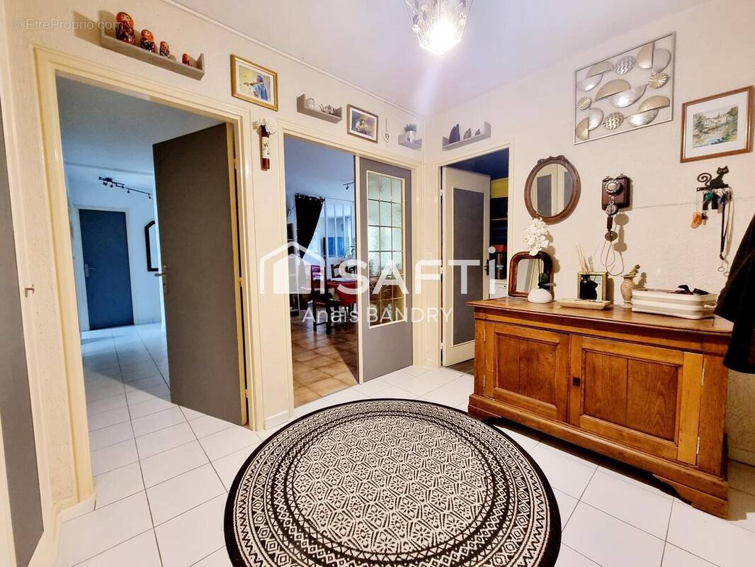 Photo 1 - Appartement à CORMONTREUIL