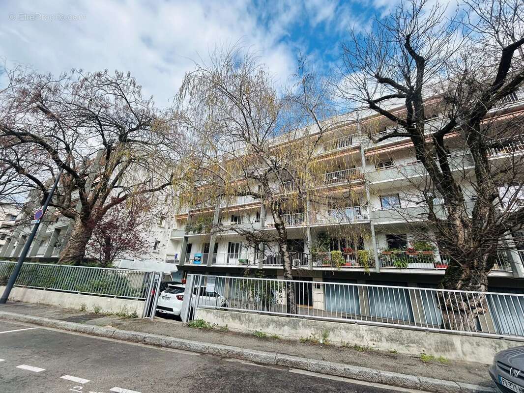 Appartement à GRENOBLE