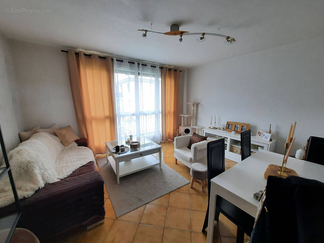 Appartement à JOUE-LES-TOURS