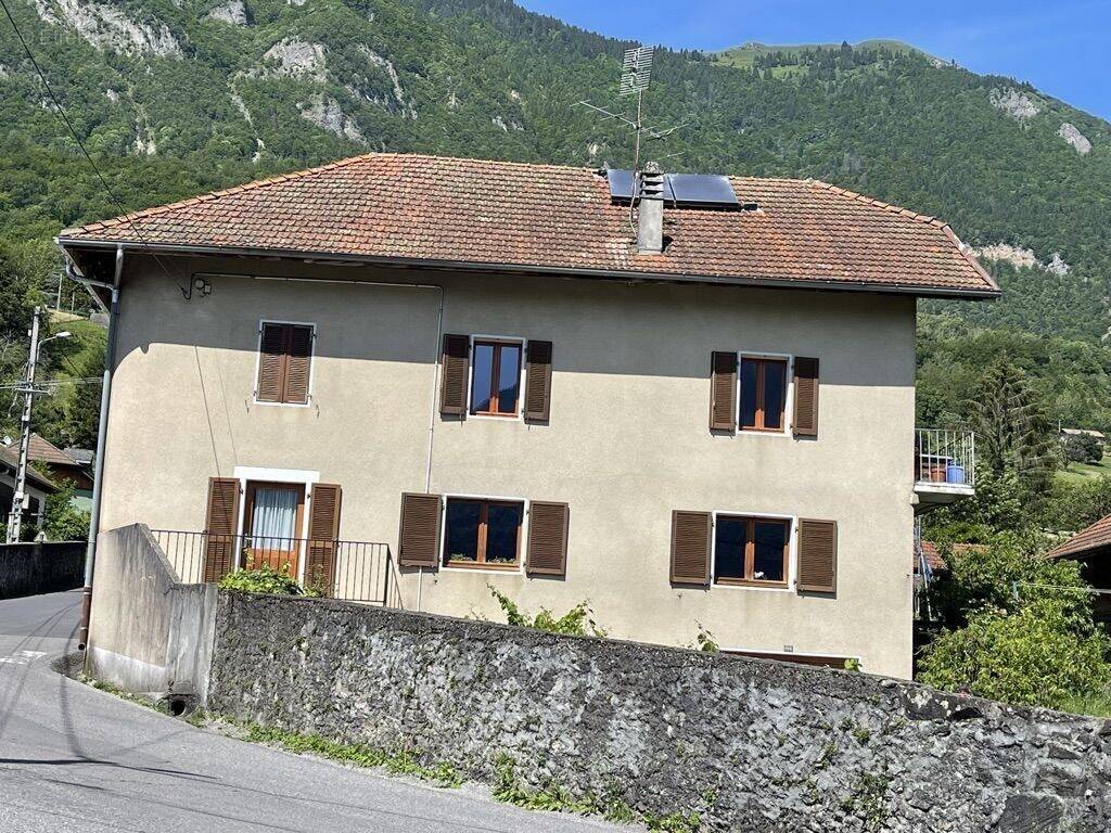 Maison à AYSE
