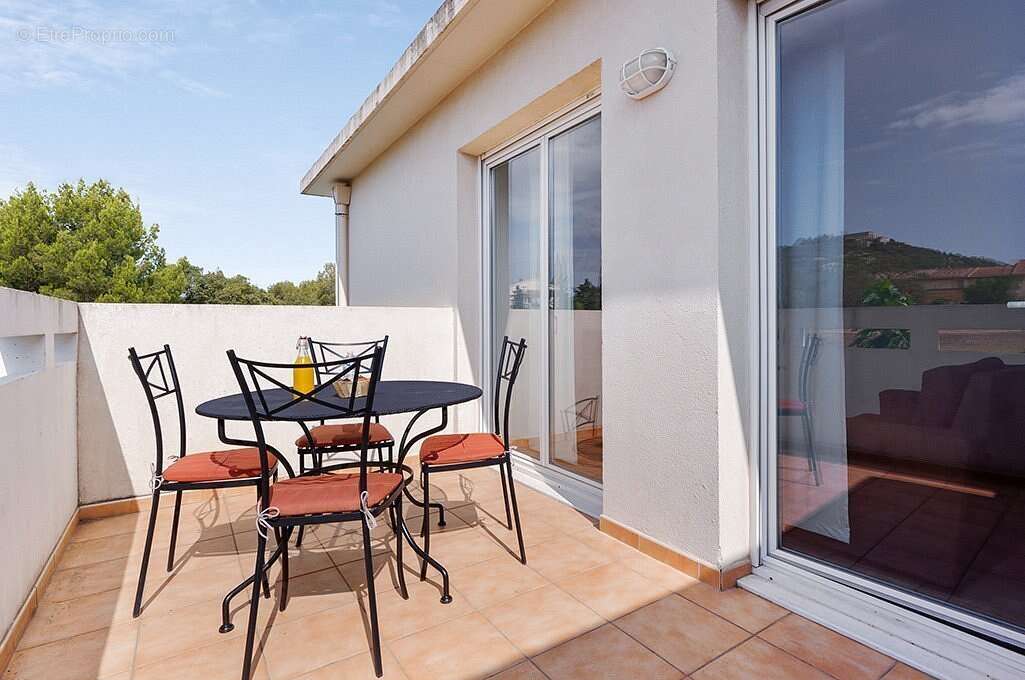 Appartement à SIX-FOURS-LES-PLAGES