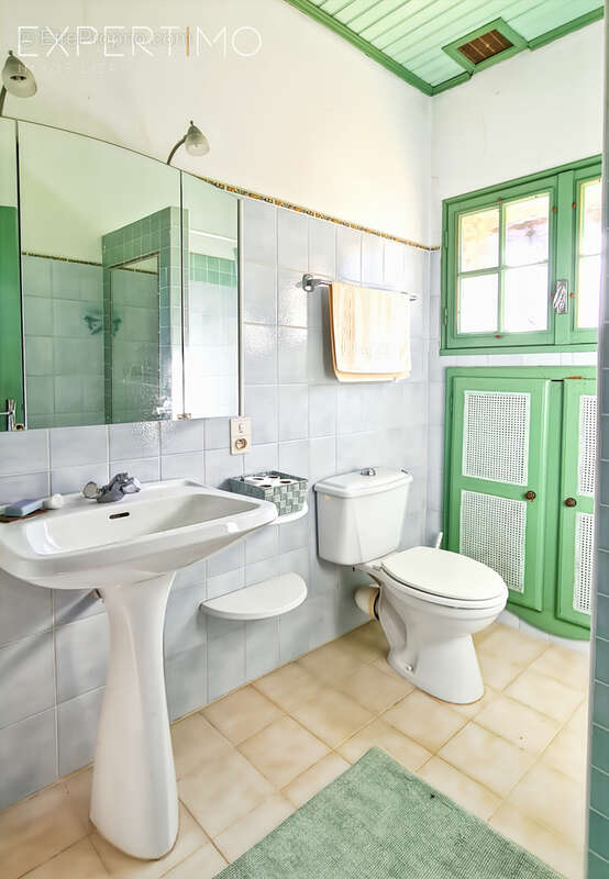 Maison à SAUMANE