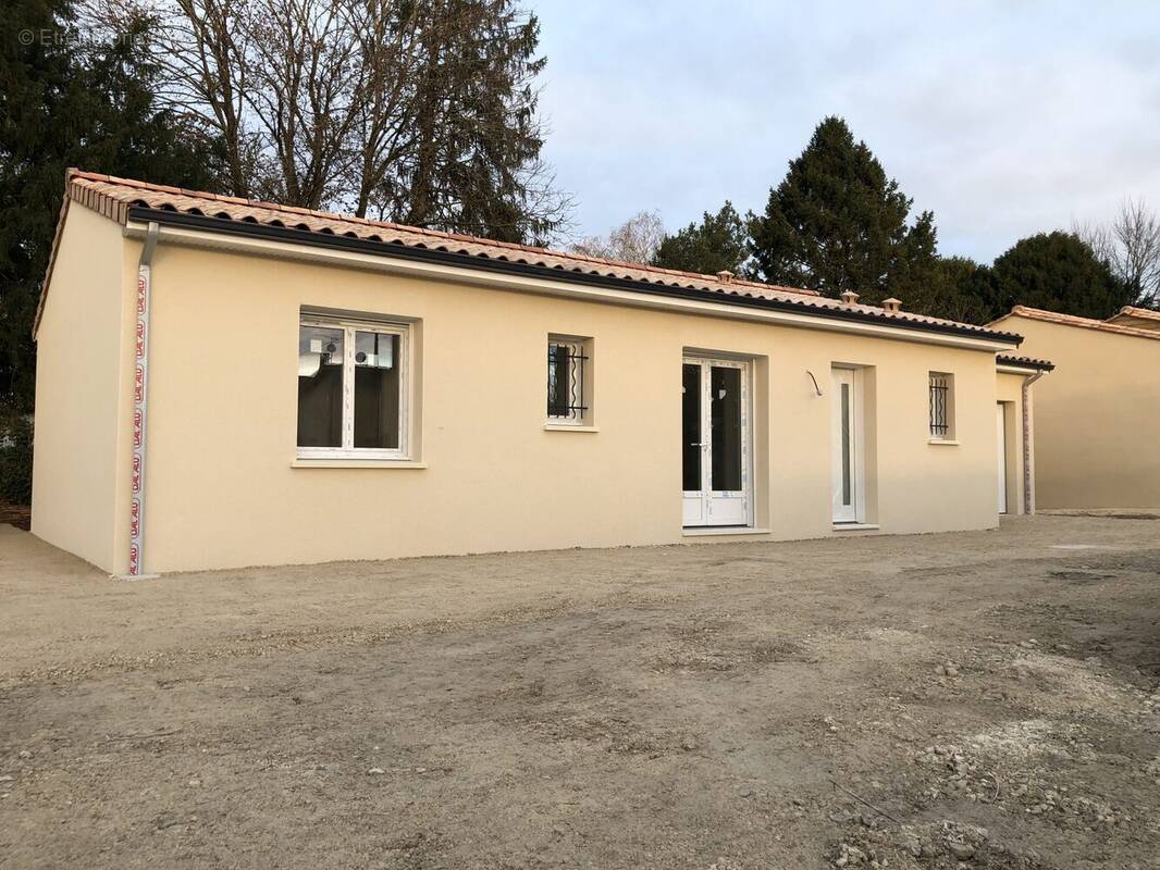 Maison à LA ROCHEFOUCAULD