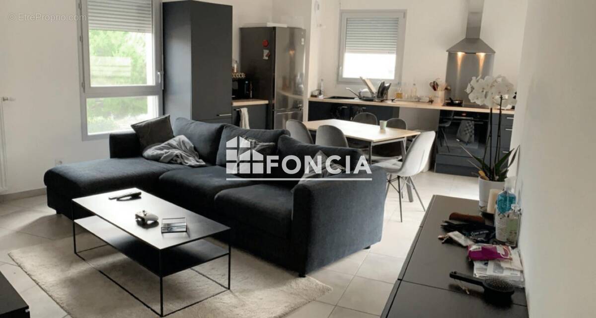 Appartement à PONT-EVEQUE