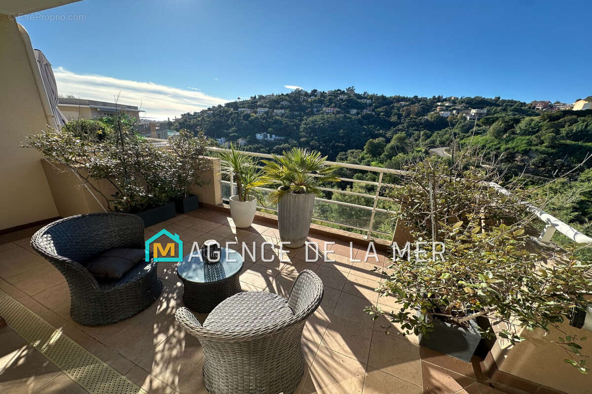 Appartement à MANDELIEU-LA-NAPOULE