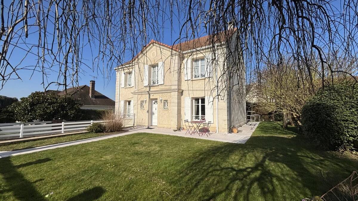 Maison à DOMONT
