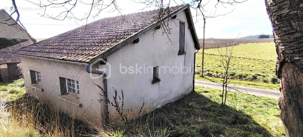 Maison à LES HERMITES