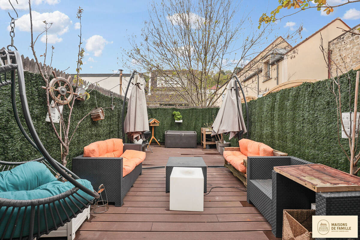 Appartement à BOUGIVAL