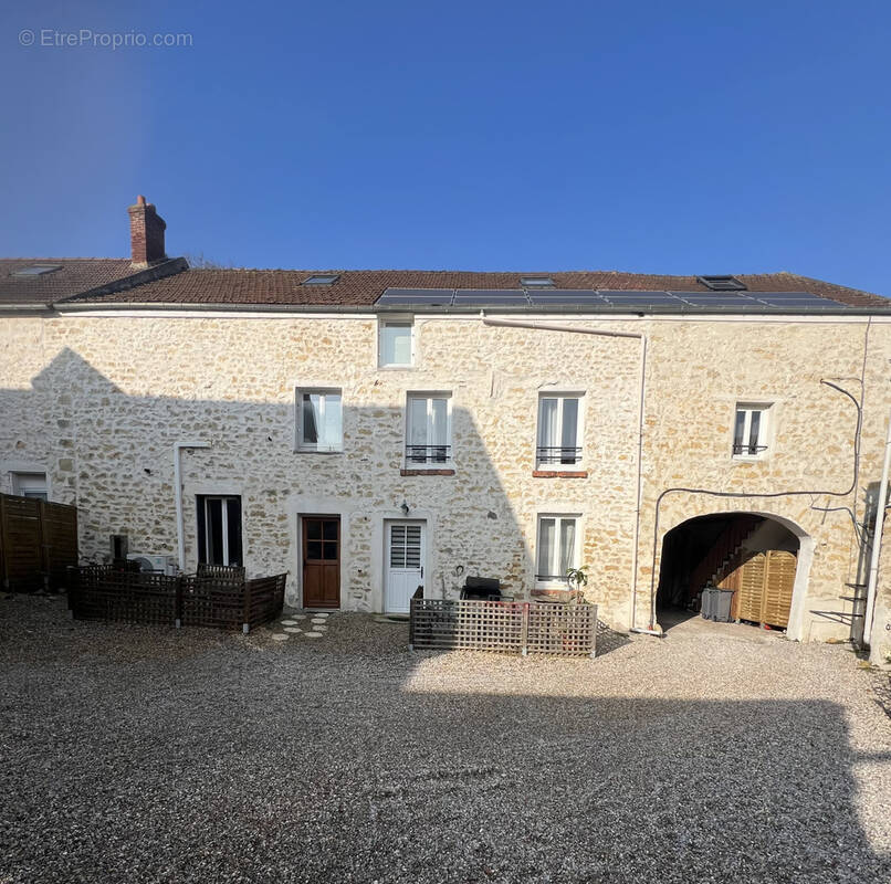 Maison à HARDRICOURT