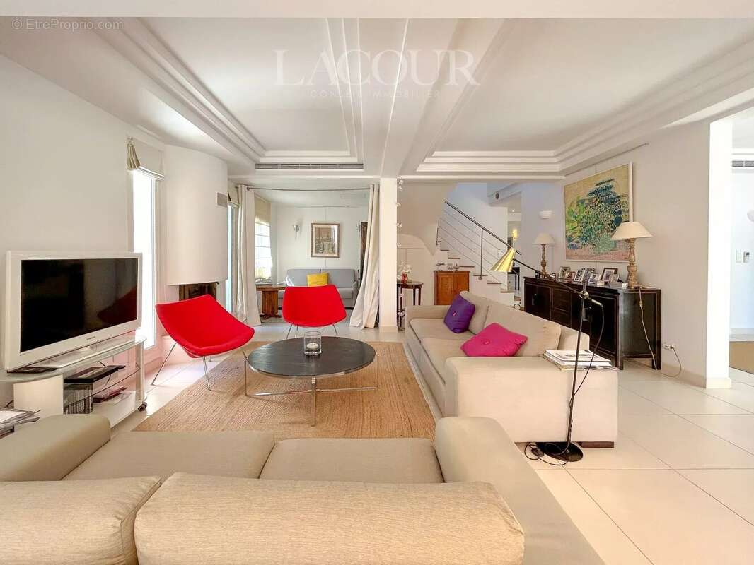 Maison à CANNES