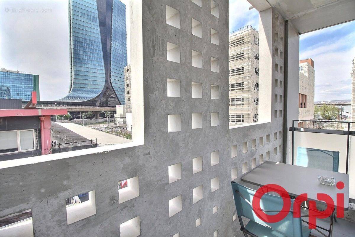 Appartement à MARSEILLE-2E
