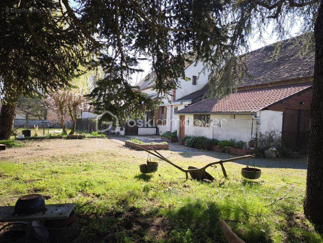 Maison à COULLONS