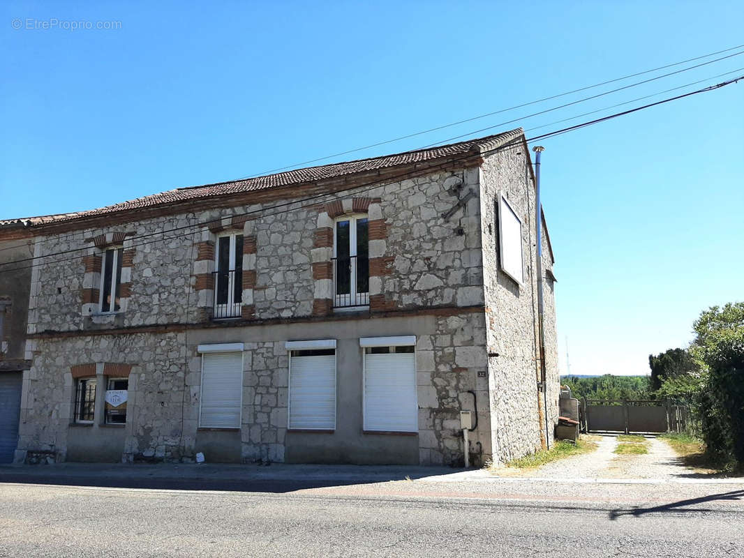 Maison à MALAUSE