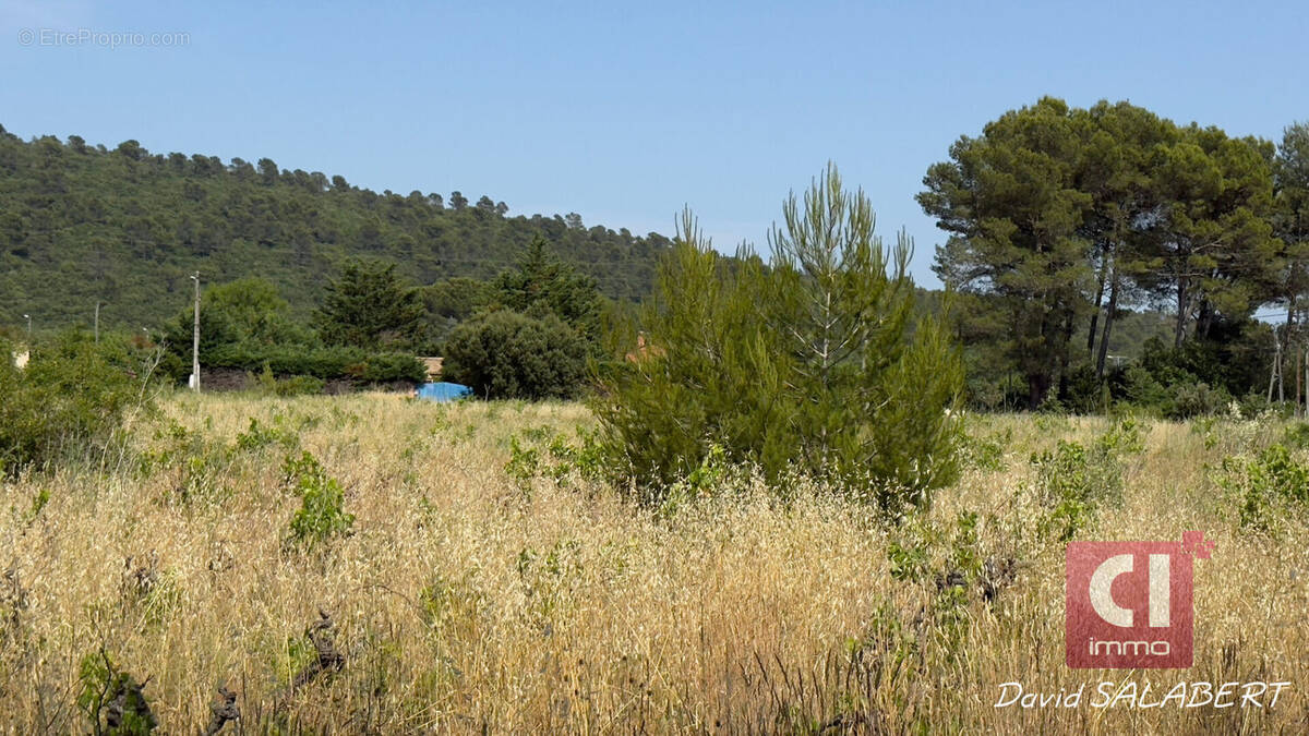 Terrain à GAREOULT