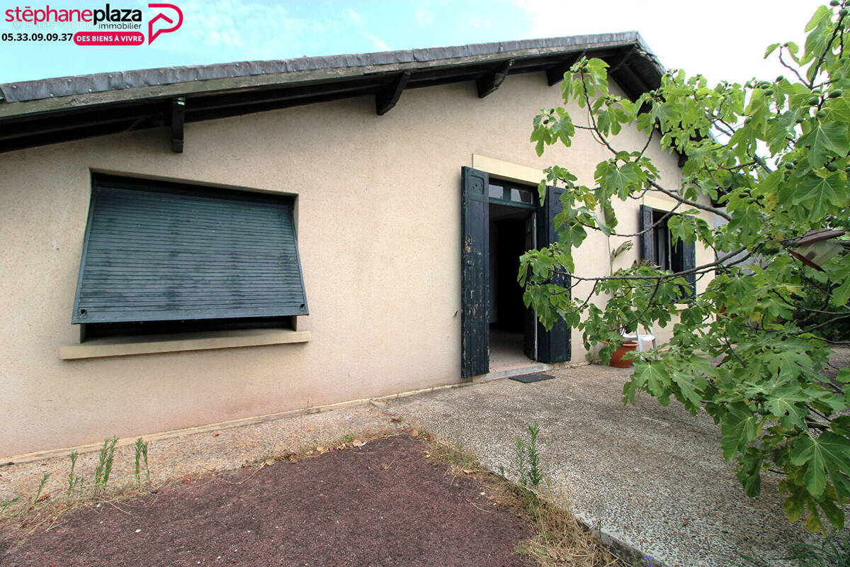 Maison à VILLENAVE-D&#039;ORNON