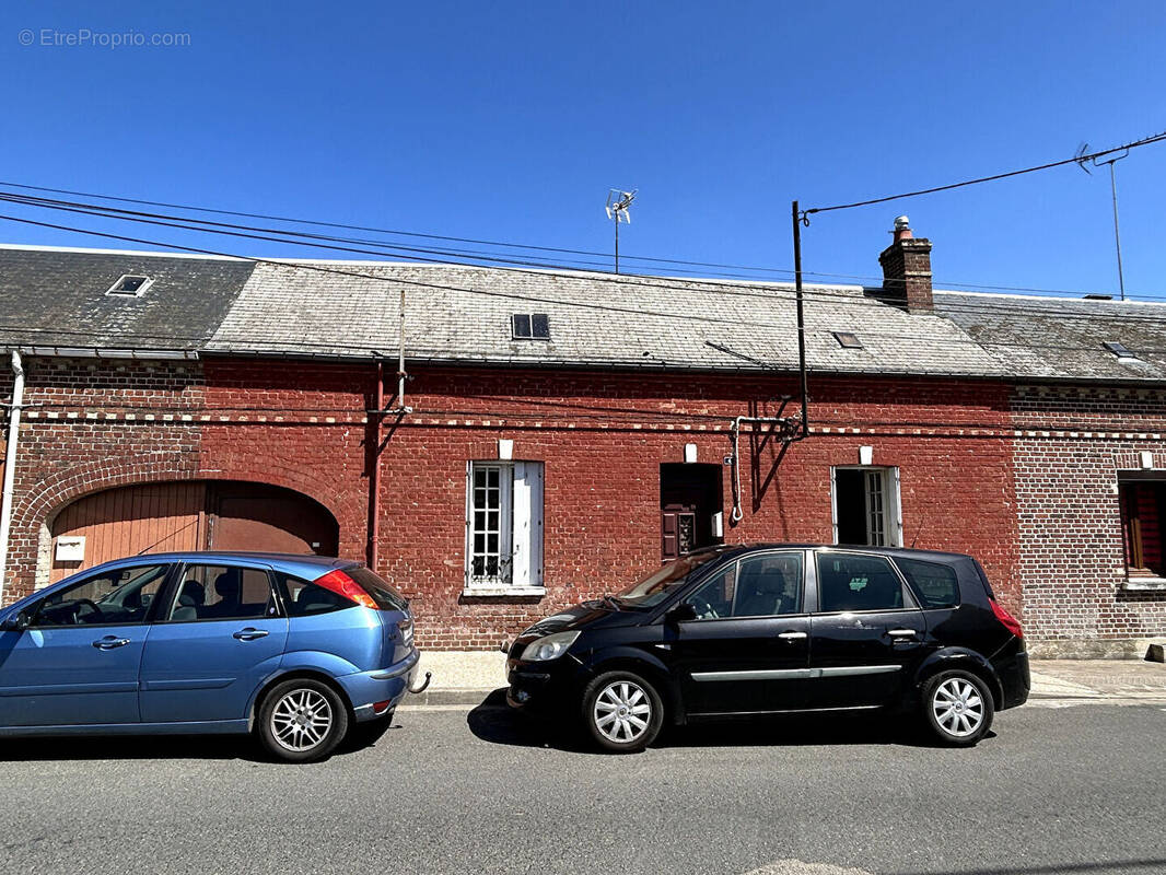 Maison à ETREPAGNY
