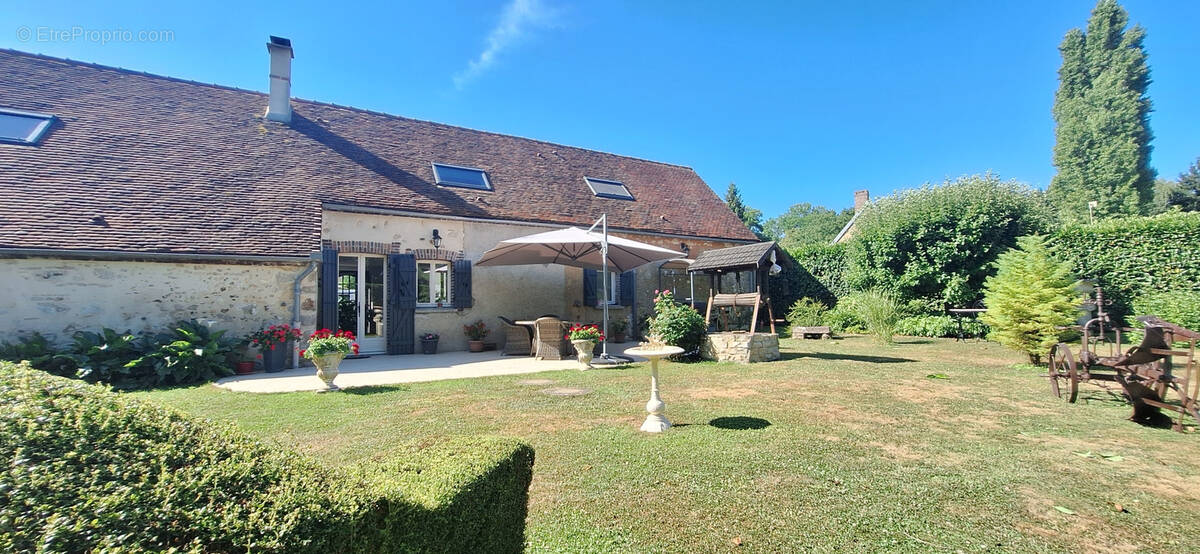 Maison à LAILLY
