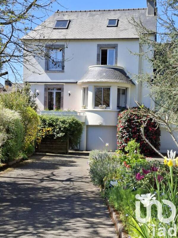 Photo 1 - Maison à CARHAIX-PLOUGUER