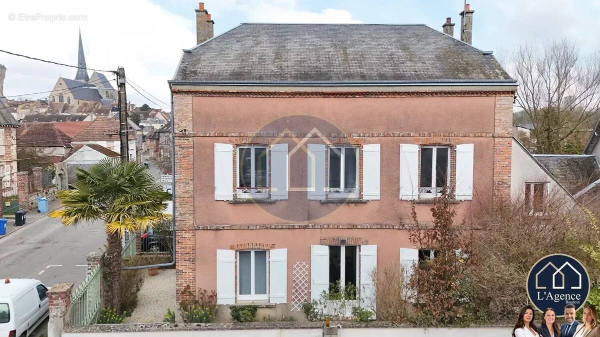 Maison à GALLARDON
