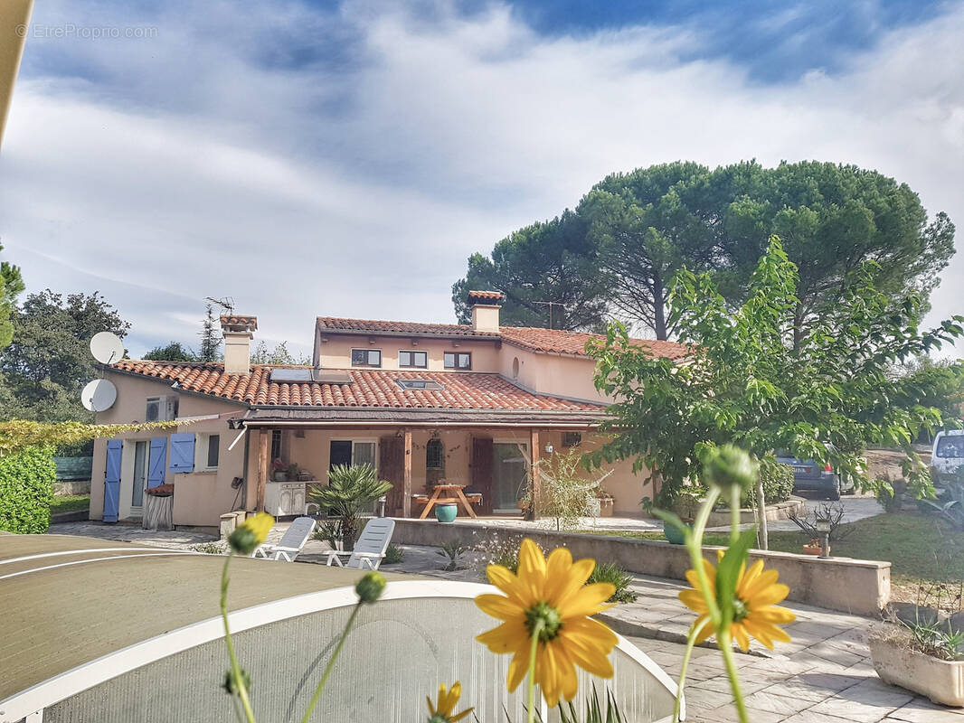 Maison à LAROQUE