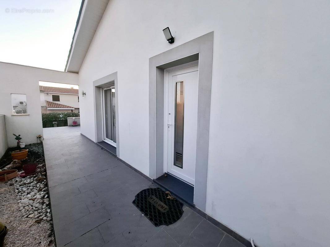 Maison à BASSAN