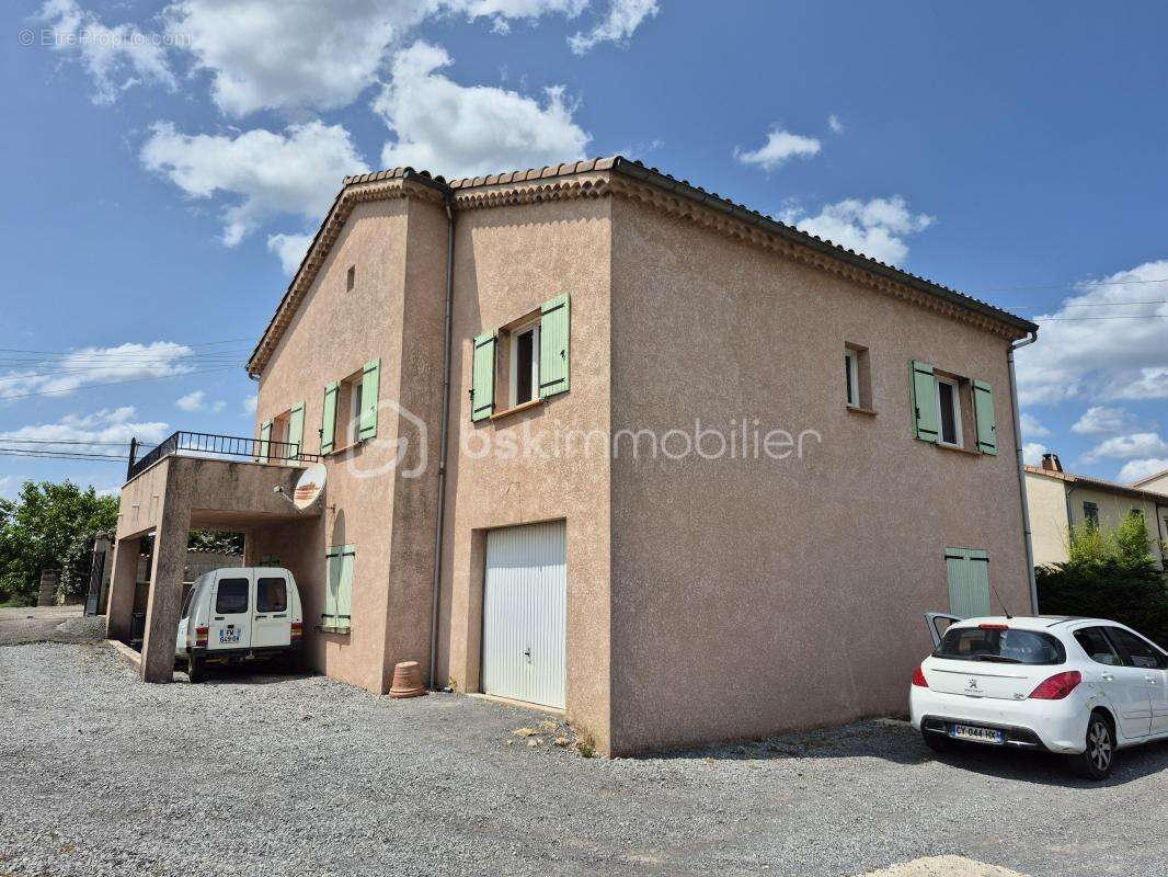 Maison à UZER