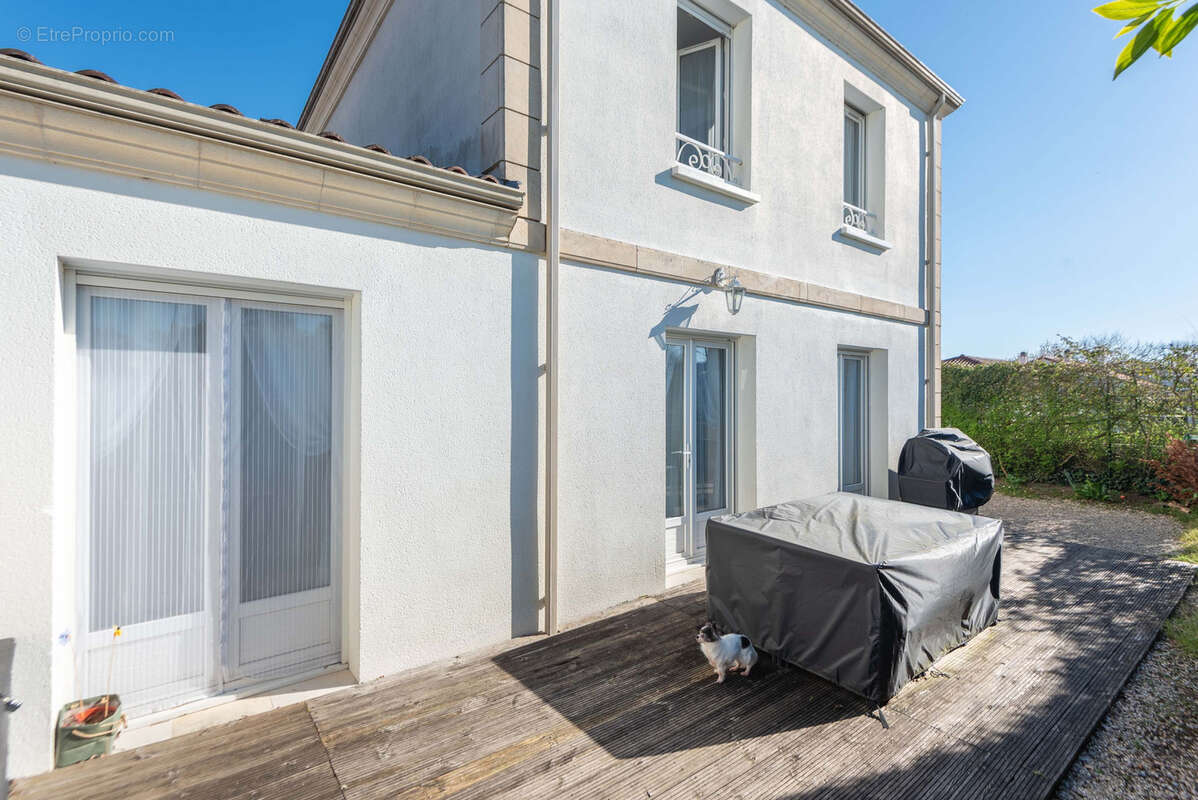 Maison à CENAC