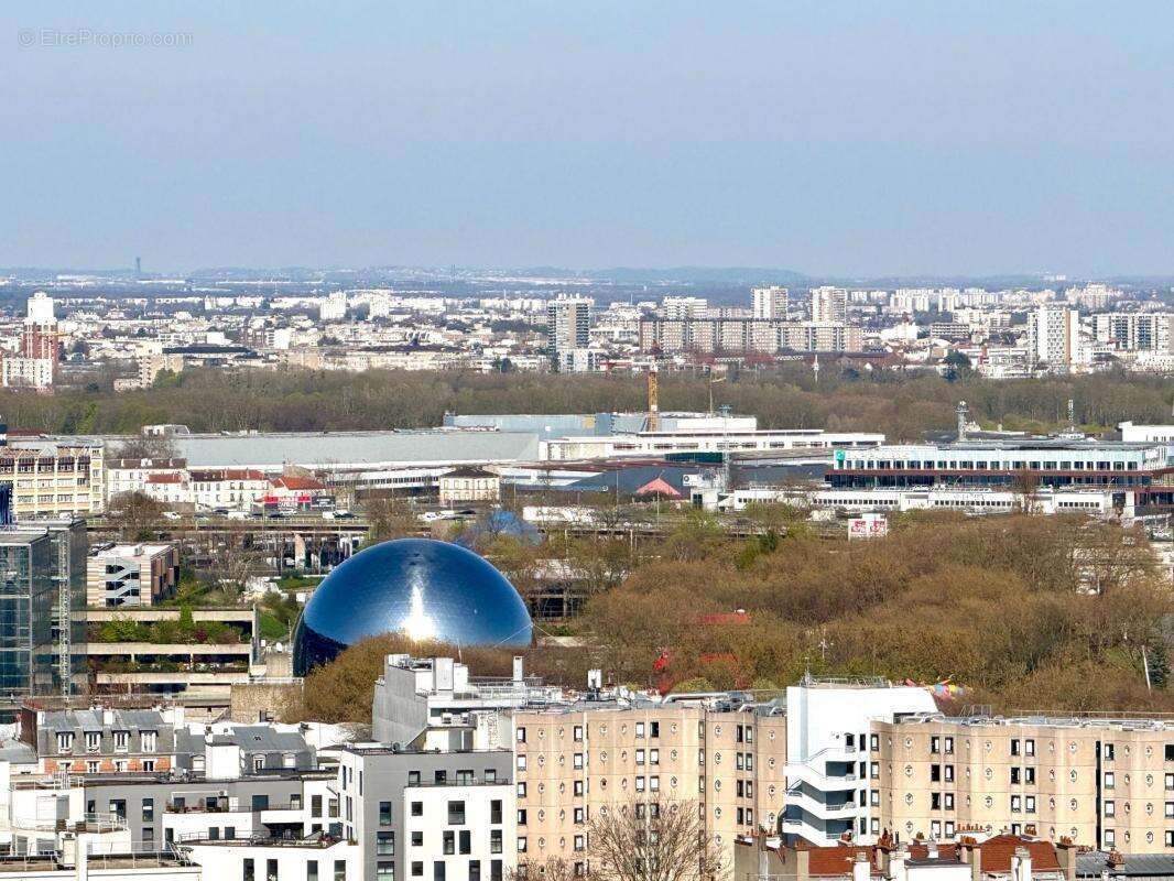 Appartement à PARIS-19E