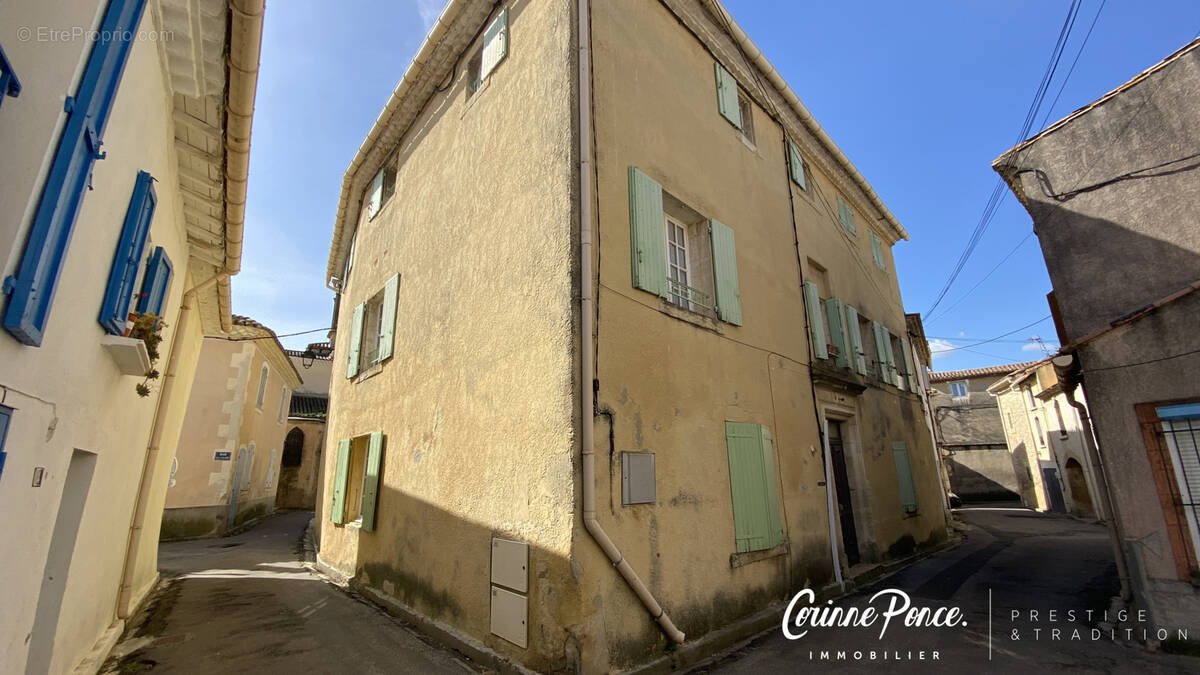 Appartement à BEZOUCE
