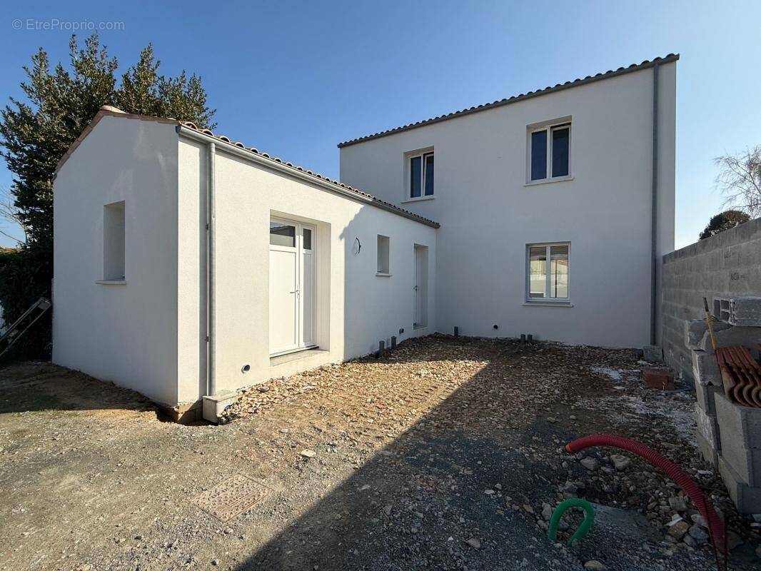 Maison à MARSILLY