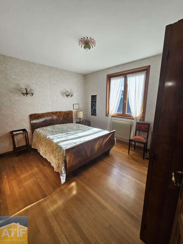 Maison à NOIRETABLE