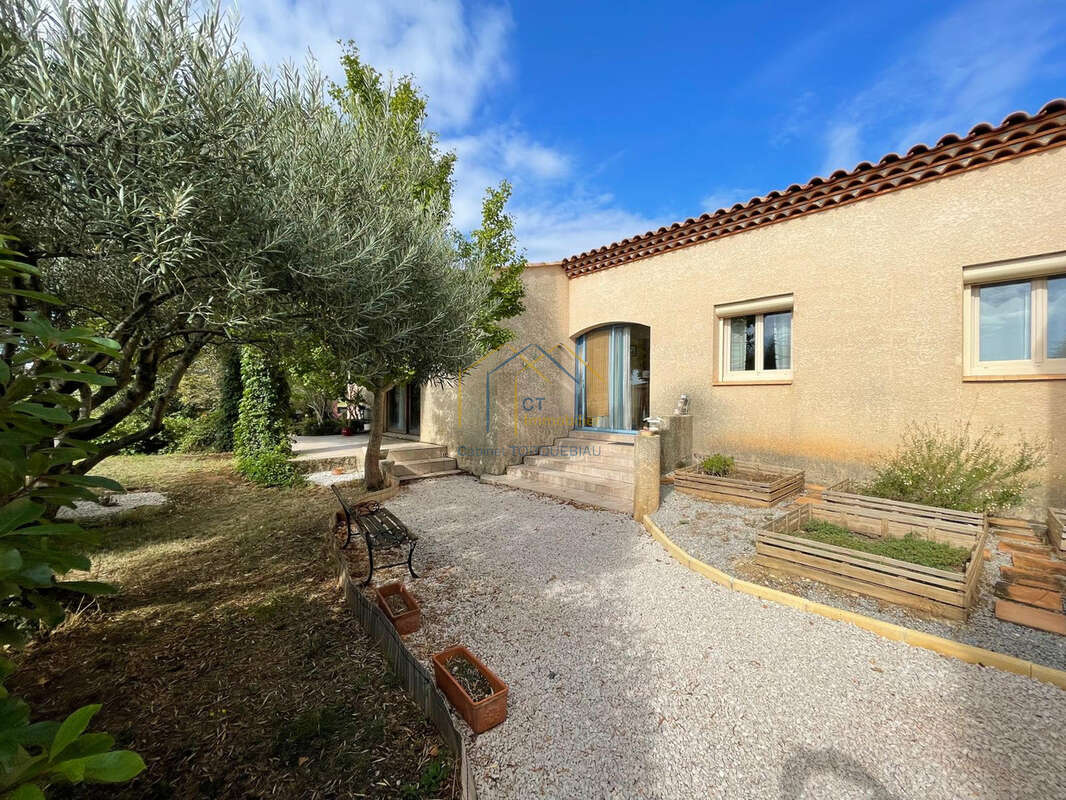 Maison à SAINT-FELIX-DE-LODEZ