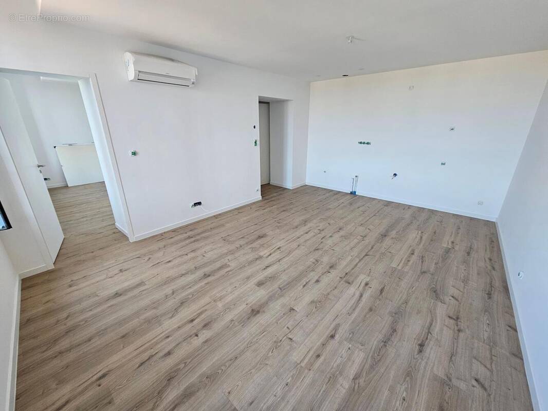 Photo 1 - Appartement à VILLEFRANCHE-DE-LAURAGAIS
