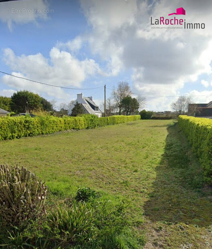 Terrain à SANTEC