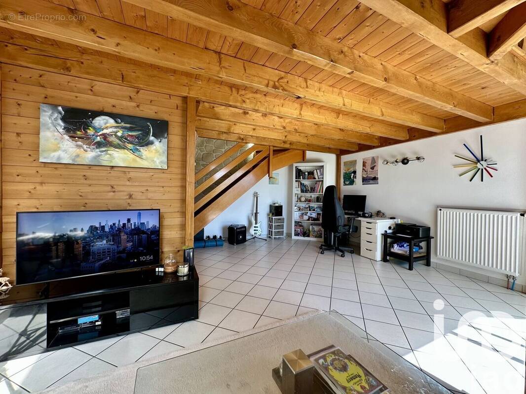 Photo 1 - Appartement à POISY