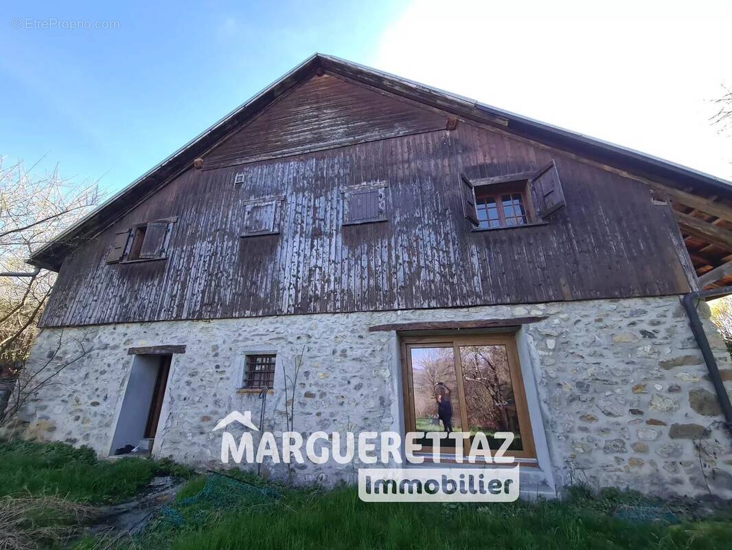Maison à FAUCIGNY