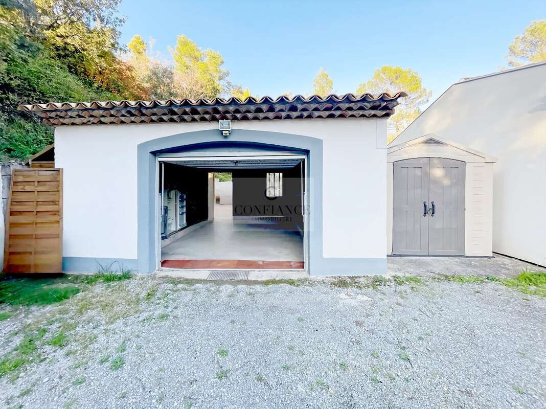 Maison à PIERREFEU