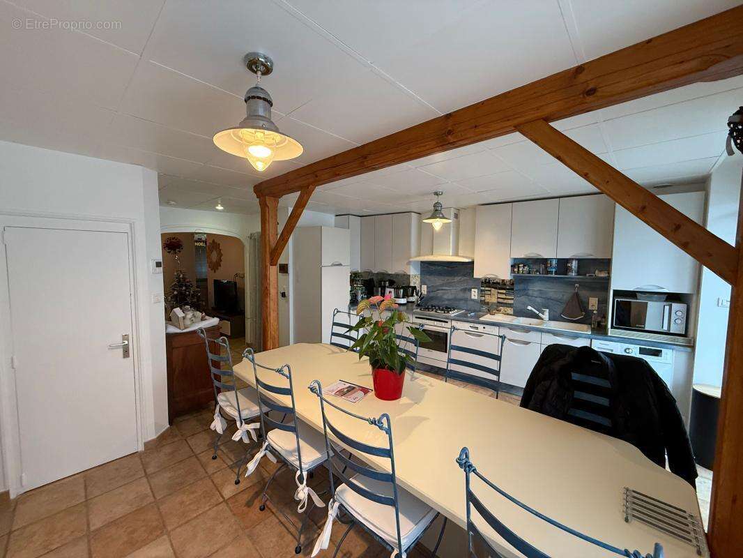 Maison à BULLY