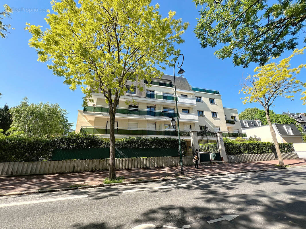 Appartement à RUEIL-MALMAISON