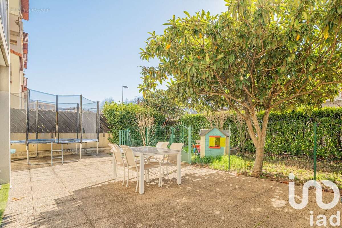 Photo 2 - Appartement à LE PONT-DE-CLAIX