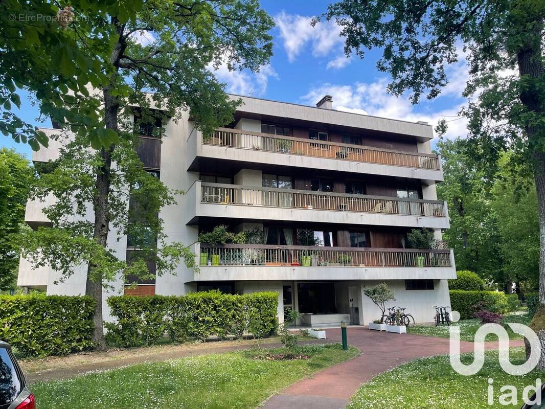 Photo 1 - Appartement à MAISONS-LAFFITTE